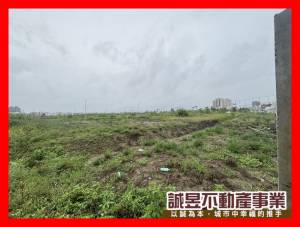 誠昱/商60北安路面.